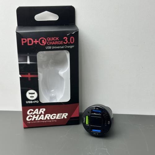 TN VOLTMETRE GÖSTERGELİ ÇAKMAKLIK ŞARJ 3 USB 1 TYPE-C
